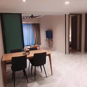 Crystal Suites At Eaton Klcc Куала-Лумпур