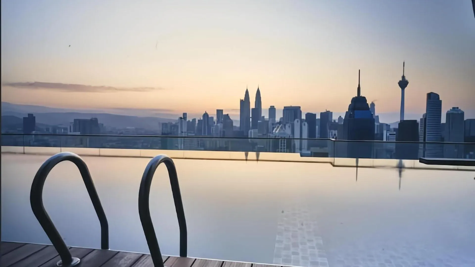 Regalia Exclusive Hostel Kuala Lumpur Malaysia